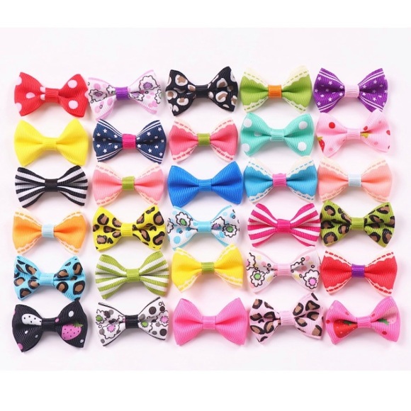 60 PIECES (30 Pairs) Mini Bow Ties - Picture 2 of 3